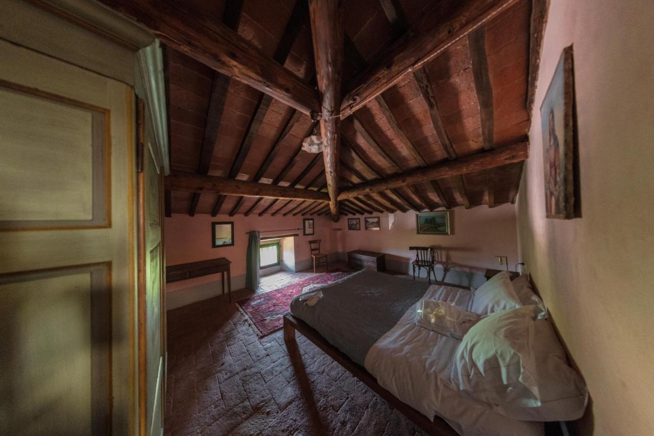 Locanda Di Santantimo Bed & Breakfast Chiassa Superiore ภายนอก รูปภาพ
