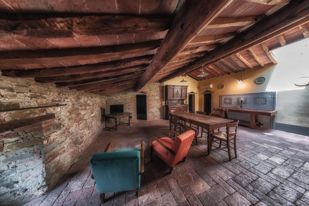 Locanda Di Santantimo Bed & Breakfast Chiassa Superiore ภายนอก รูปภาพ